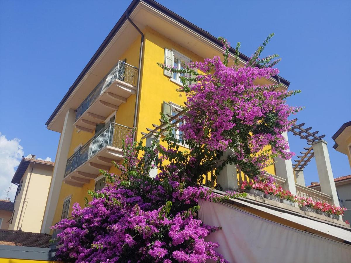 Appartamenti Baia Azzurra 6. Torbole Sul Garda Exterior photo